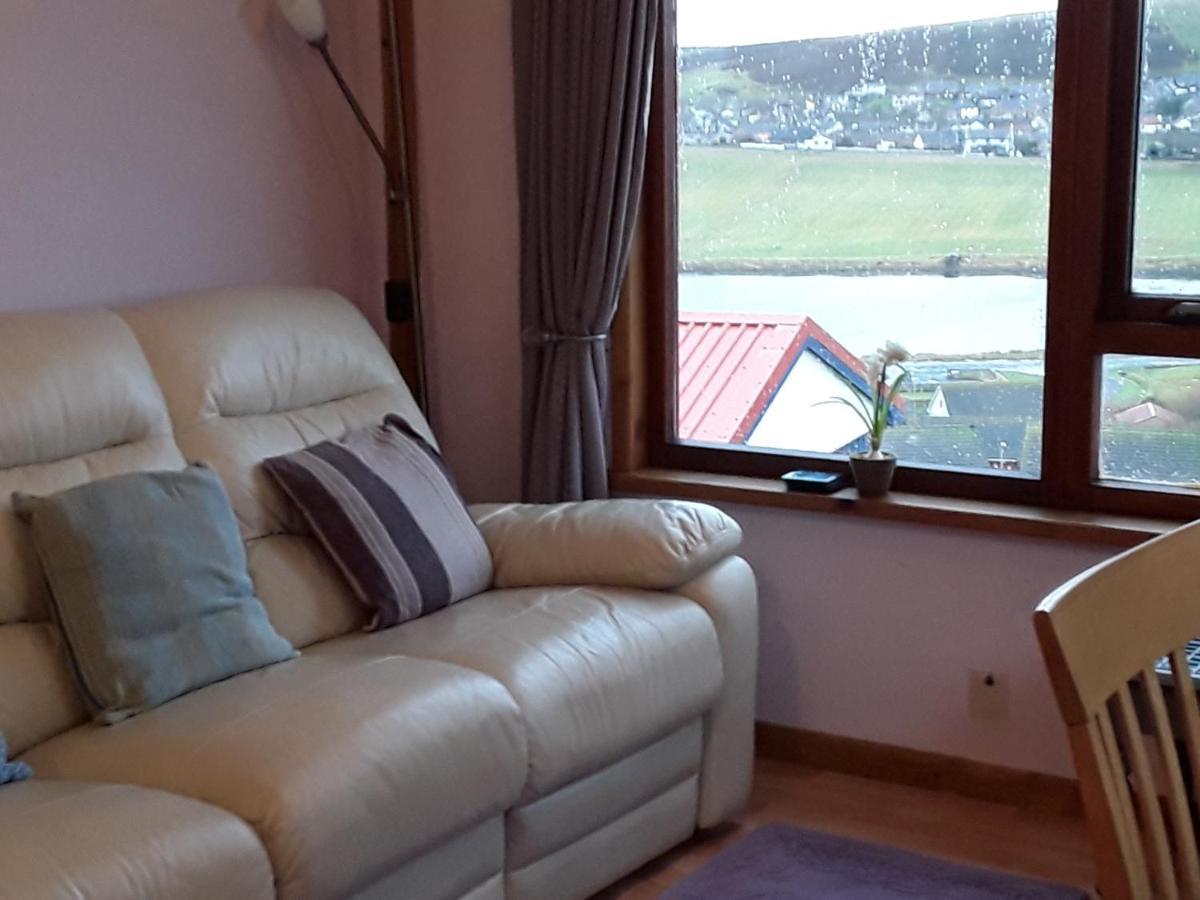 Easterhoull Chalets Scalloway エクステリア 写真